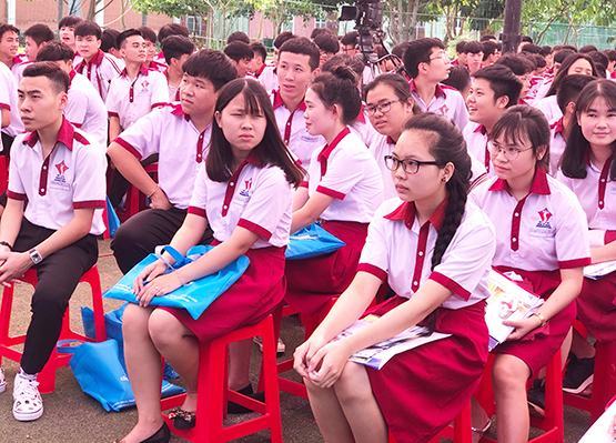 Đánh giá diện rộng kết quả học tập của học sinh lớp 5, 9, 12