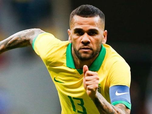 Dani Alves tìm được bến đỗ mới