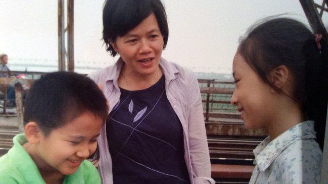 Đạo diễn Nhuệ Giang: Điều nhà làm phim nữ cần không phải một ông chồng…