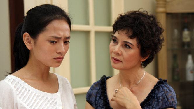 Đạo diễn Nhuệ Giang: Điều nhà làm phim nữ cần không phải một ông chồng…