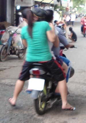 Đâu rồi mũ bảo hiểm?