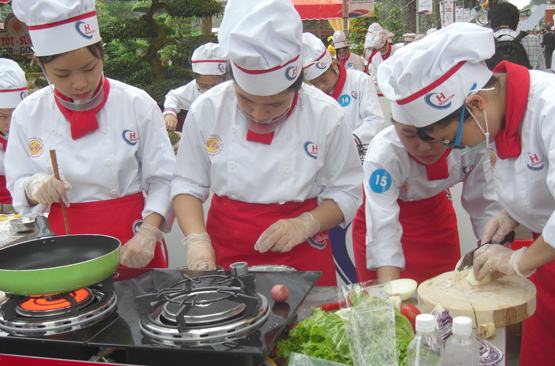 TP.HCM: 81 đội tranh tài “Đầu bếp trẻ” lần 3 năm 2017