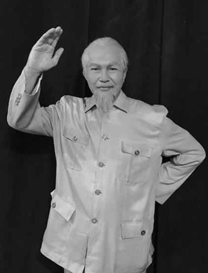 Học tập và làm theo gương bác lên sân khấu