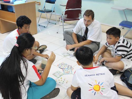 Dạy tiếng Anh thiếu nhi: 6 nguyên tắc vàng