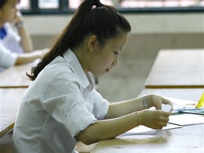 Đề Địa lí dễ thể, Toán khó hơn năm ngoái