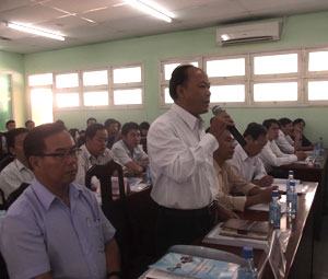 Để không… đào tạo lại