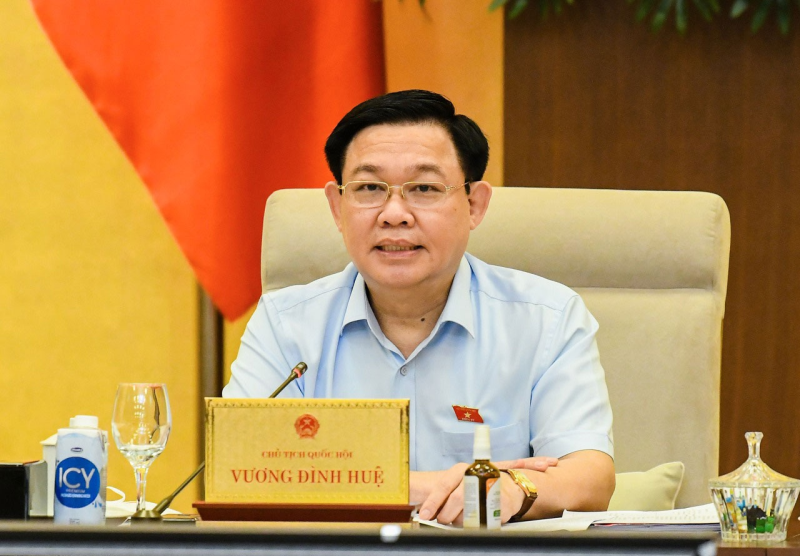 Chủ tịch Quốc hội Vương Đình Huệ phát biểu tại phiên họp  /// Gia Hân