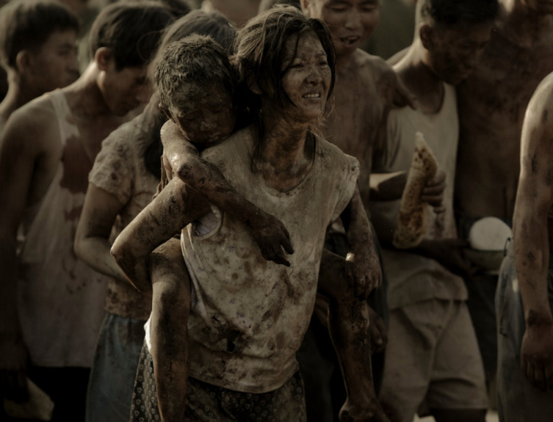 Đề tài thảm họa, thiên tai trên màn ảnh rộng thế giới Bộ phim After shock đã tái hiện lại đầy đủ trận động đất đã vùi nát cả Tứ Xuyên vào năm 1976