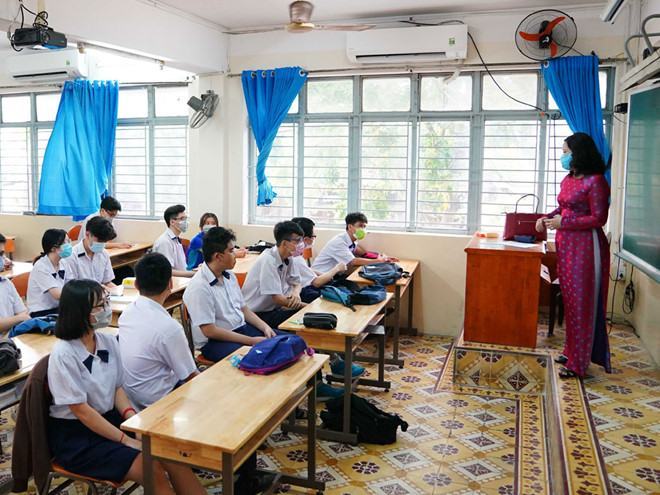 Đề tham khảo thi tốt nghiệp THPT năm 2020 dễ rõ rệt