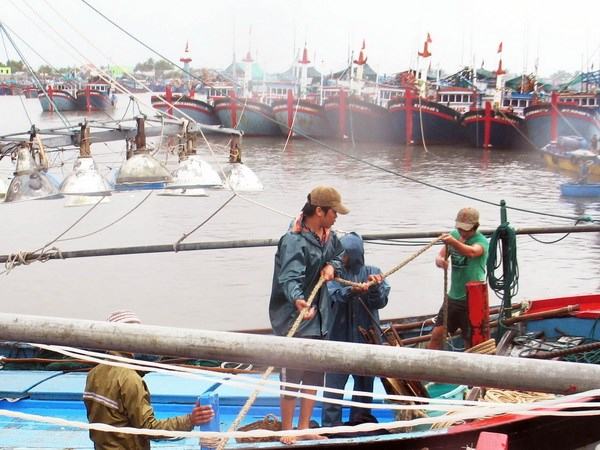 Đêm 8/11, siêu bão HaiYan sẽ tiến vào Biển Đông