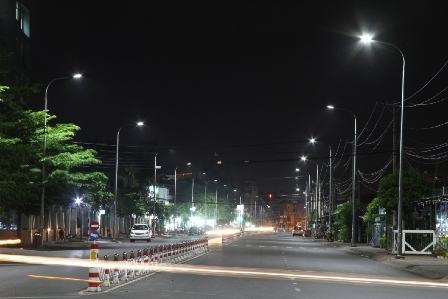 Sử dụng đèn LED trong chiếu sáng công cộng