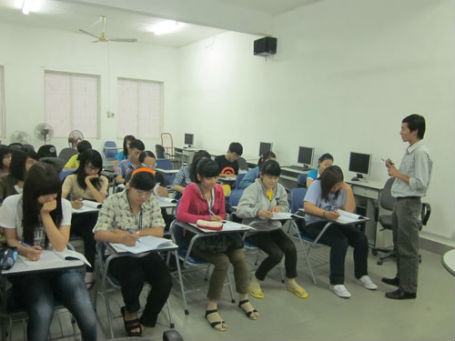 ĐH tư thục lo rối vì luật