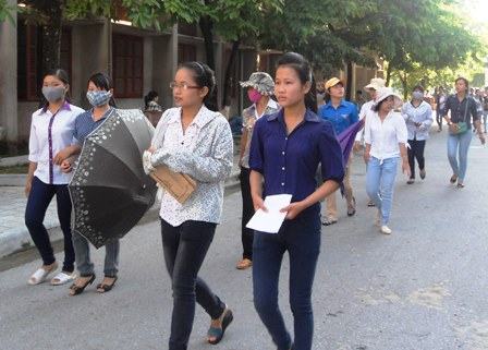 ĐH vùng: Thí sinh đến làm thủ tục thi đợt 2 đạt gần 80%