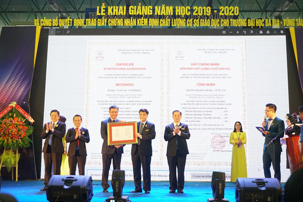 Chi tiết học phí đại học khu vực phía Nam