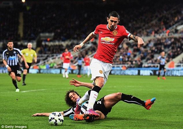 Di Maria cực kỳ nhạt nhòa: Ghế dự bị chờ đón!?