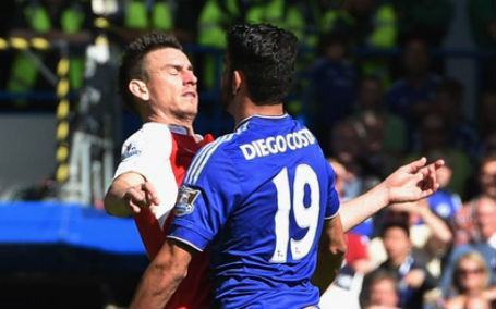 Diego Costa bị treo giò, Gabriel Paulista bất ngờ trắng án