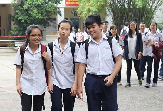 Đồng loạt công bố kết quả thi THPT quốc gia 2017: Nhiều điểm 10