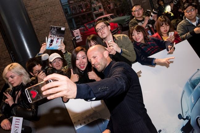 Điện ảnh Hollywood hướng về châu Á: Từ tham vọng đến nhún nhường Dien anh Hollywood huong ve chau A: Tu tham vong den nhun nhuong