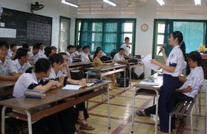 Diễn đàn Đổi mới phương pháp dạy học: “Làm sao tránh đọc – chép?”: Người thầy nên tự đổi mới cách dạy