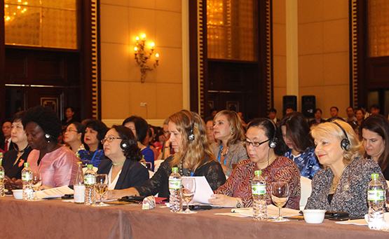 Diễn đàn Phụ nữ và Kinh tế APEC 2017: Thông qua nhiều văn bản thúc đẩy bình đẳng giới