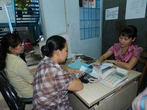 Điều chỉnh mức thu học phí: Vấn đề cấp bách!