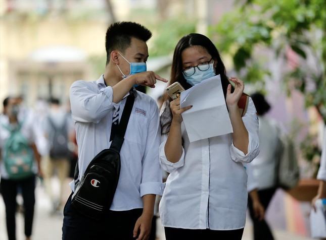 Điều chỉnh trong tuyển sinh đại học: Lo mất quyền lợi thí sinh