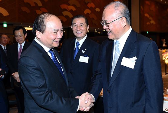 Thủ tướng Nguyễn Xuân Phúc: Kêu gọi các tập đoàn Nhật Bản đầu tư công nghệ cao