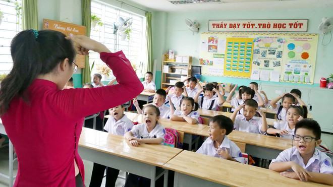 Nhiều chỉ tiêu tuyển dụng giáo viên tiếng Anh tiểu học nhưng các trường không tuyển dụng được do không có ứng viên  /// ĐÀO NGỌC THẠCH