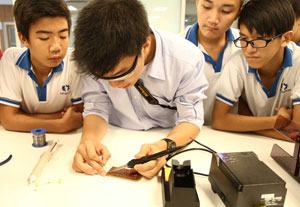 Đổi mới chính sách để đẩy mạnh hướng nghiệp