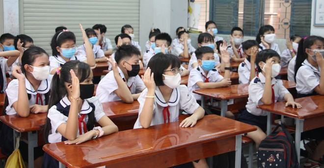 Năm học mới, nhiều quận tại TP.HCM tăng sĩ số học sinh tiểu học/lớp khiến việc áp dụng chương trình mới không thuận lợi ẢNH: NGUYỄN LOAN