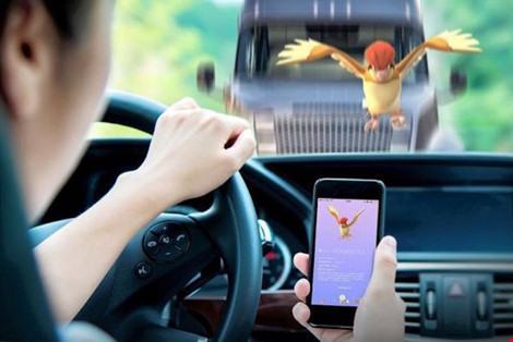 Đồng Nai xử mạnh người tham gia giao thông chơi Pokémon Go