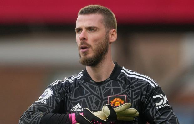 Đồng ý giảm lương, De Gea ký hợp đồng dài hạn với M.U