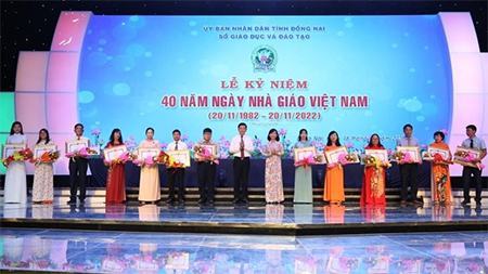 Đồng Nai tổ chức kỷ niệm 40 năm Ngày Nhà giáo Việt Nam