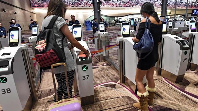 Một góc sân bay Changi tại Singapore ///  AFP