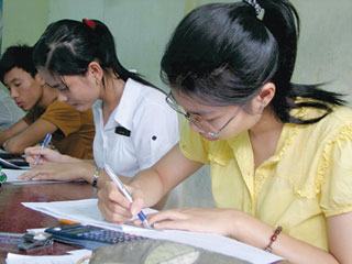 Dự kiến TS 2012: Khối ngành Tài chính – Ngân hàng đứng đầu về chỉ tiêu