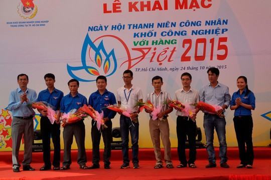 Đưa hàng Việt về với thanh niên công nhân