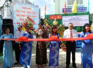 Đưa vào sử dụng một trường mới