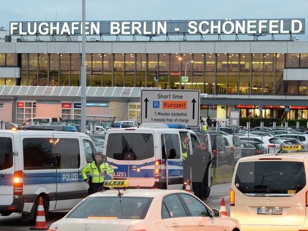 Đức siết chặt an ninh sau khi nghi can khủng bố tẩu thoát