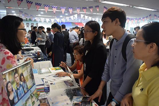 Du học sinh Việt Nam tại Hoa Kỳ tiếp tục tăng