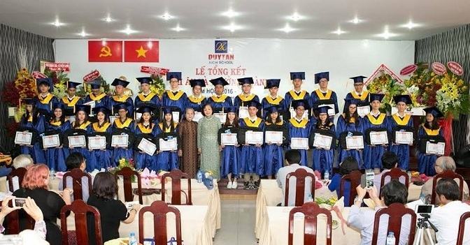 Trường THCS – THPT Duy Tân tổng kết năm học 2016- 2017