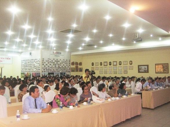 Trường THCS – THPT Duy Tân khai giảng năm học mới 2016 – 2017