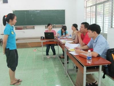 Ét- vê trở lại