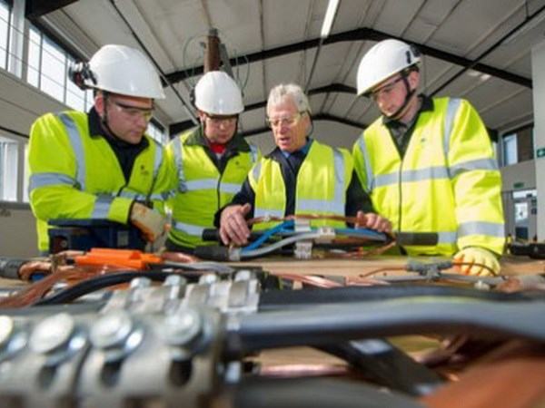 EU tăng cường đầu tư cho mạng lưới năng lượng châu Âu