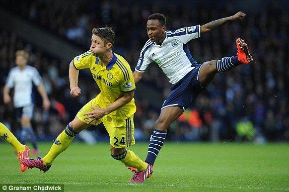 Fabregas bị đuổi, Chelsea thua tan nát