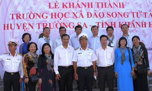 Ngành GD-ĐT TP.HCM: Xây trường cho học sinh Trường Sa