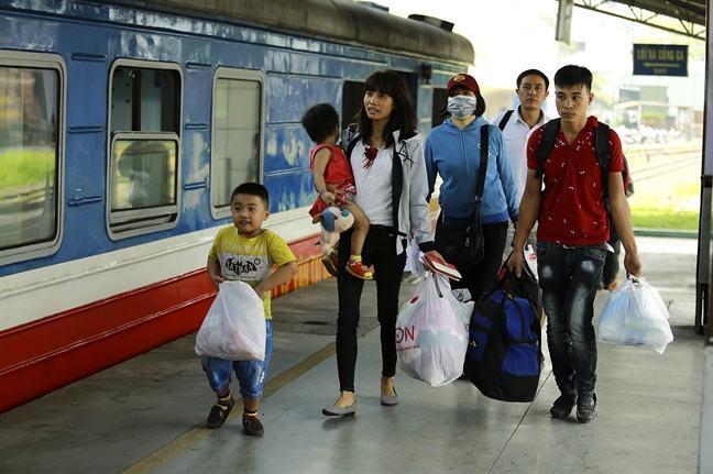 Ga Sài Gòn phát hành thẻ, giảm giá đến 15% cho hành khách đi tàu