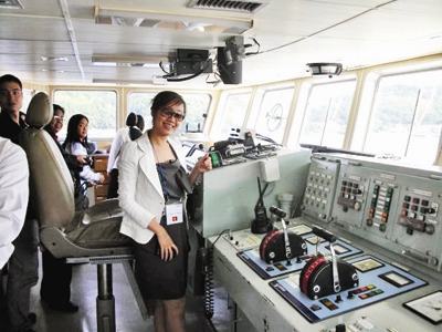 Gặp nữ phó giáo sư trẻ nhất Việt Nam 2012