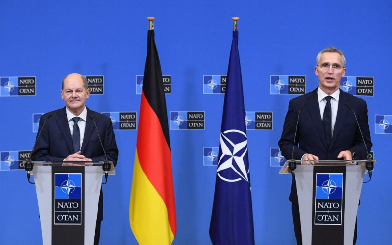 Gạt ý kiến của Nga, NATO không rút lại lời mời Ukraine gia nhập - ảnh 1