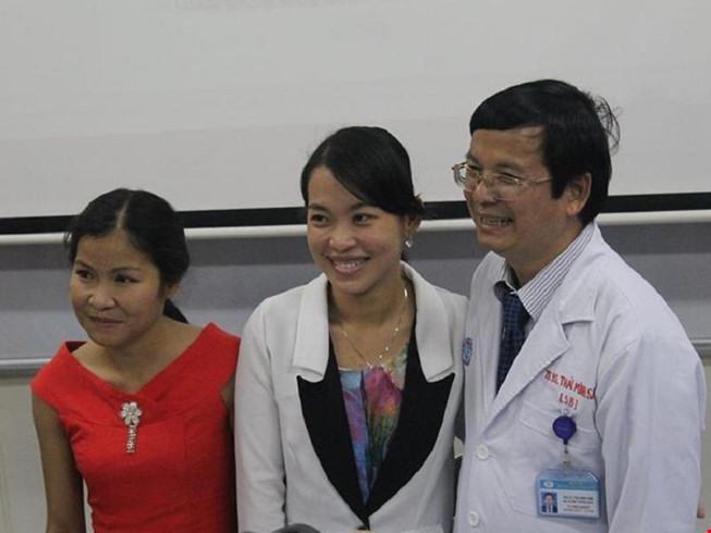 Việt Nam lần đầu thực hiện ghép thận chéo thành công