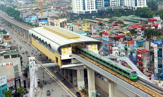 Chạy thử tàu trên tuyến đường sắt Cát Linh - Hà Đông